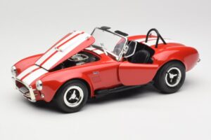 Shelby Cobra 427 S/C Guardsman Red ERTL 1:18 7369 Pressofusione — immagine 2 di 8