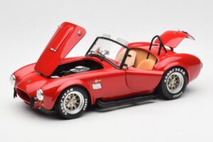 Shelby Cobra 427 S/C Rosso Kyosho 1:18 08047R Pressofusione — immagine 2 di 8