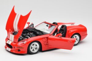 Shelby Series 1 Cabriolet Rosso Bburago 1:18 3353 Pressofusione — immagine 2 di 8