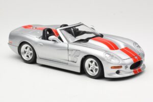 Shelby Series 1 Argento Bburago 1:18 3323 Pressofusione — immagine 6 di 8