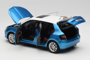 Skoda Fabia Mk3 Blu OEM 1:18 ZSF000004BLA Pressofusione — immagine 5 di 8