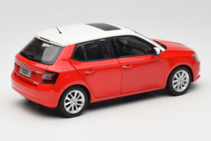 Skoda Fabia Mk3 Rosso OEM 1:18 ZSF00004ROT Pressofusione — immagine 3 di 8