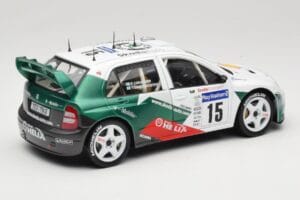 Skoda Fabia WRC #15 T. Gardemeister / P. Lukander WRC 1999 Solido 1:18 90457 Pressofusione — immagine 3 di 8