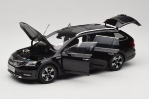Skoda Octavia Mk4 Combi Marrone Paudi Model 1:18 ZMR000005BRA Pressofusione — immagine 2 di 8