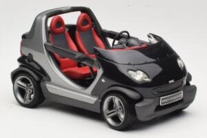 Smart Crossblade 450 Nero Minichamps 1:18 0013440V001C02Q00 Pressofusione — immagine 6 di 8