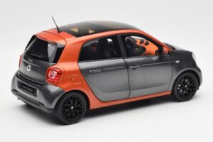 Smart Forfour W453 Lava Arancione Grafite Grigio Norev 1:18 B66960298 Pressofusione — immagine 3 di 8