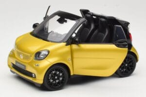 Smart Fortwo 453 Cabriolet Nero E Giallo Norev 1:18 B66960289 Pressofusione — immagine 2 di 8