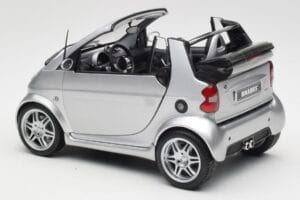 Smart Fortwo W450 Brabus Cabrio Argento Edizione Concessionario Kyosho 1:18 0017769V001C05Q00 Pressofusione — immagine 7 di 8