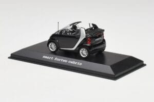 Smart Fortwo Cabrio Nero Profondo Minichamps 1:43 Q0022561V001C18Q00 Pressofusione — immagine 3 di 4