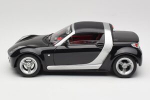 Smart Roadster Nero Bburago 1:18 34099-M1 Pressofusione — immagine 4 di 8