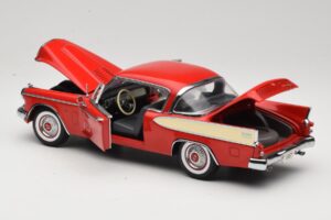 Studebaker Golden Hawk Apache Red Motor City 1:18 80009 Pressofusione — immagine 5 di 8