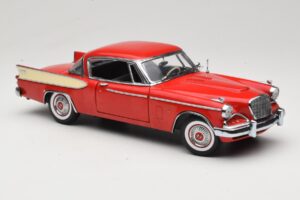 Studebaker Golden Hawk Apache Red Motor City 1:18 80009 Pressofusione — immagine 6 di 8
