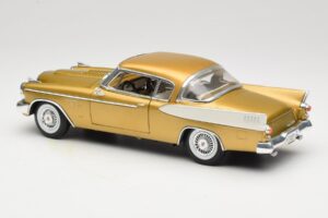 Studebaker Golden Hawk Anson 1:18 30384 Pressofusione — immagine 7 di 8