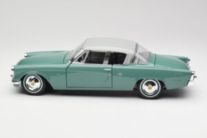 Studebaker Starliner Seafoam Verde & Shasta Bianco Maisto 1:18 31651 Pressofusione — immagine 2 di 8