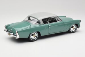 Studebaker Starliner Seafoam Verde & Shasta Bianco Maisto 1:18 31651 Pressofusione — immagine 4 di 8