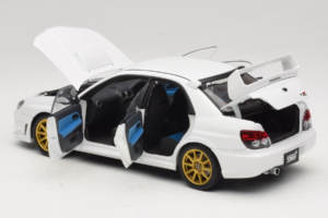 Subaru Impreza WRX STi GD Bianco AUTOart 1:18 78682 Pressofusione — immagine 5 di 8
