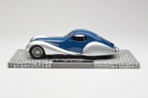 Talbot-Lago T150 C-SS Coupe Blu Argento Minichamps 1:18 107117122 Resina — immagine 3 di 6