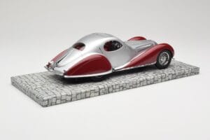 Talbot-Lago T150 C-SS Coupe Argento Rosso Minichamps 1:18 107117121 Resina — immagine 2 di 6