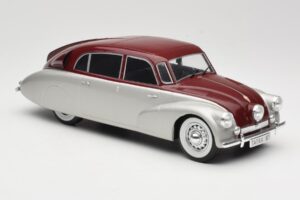 Tatra 87 Argento & Rosso Scuro MCG 1:18 MCG18067 Pressofusione — immagine 4 di 6