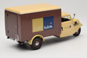 Tempo Hanseat 100 Jahre KaDeWe Minichamps 1:18 0686354688 Pressofusione — immagine 3 di 8