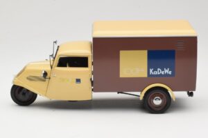 Tempo Hanseat 100 Jahre KaDeWe Minichamps 1:18 0686354688 Pressofusione — immagine 4 di 8