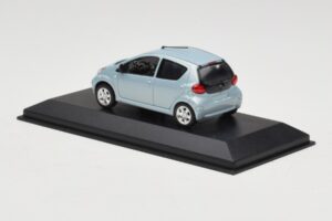 Toyota Aygo Light Blue Metallic Minichamps 1:43 TOYOTA012 Pressofusione — immagine 3 di 4