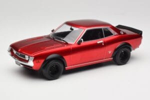 Toyota Celica 2000 GT RA21 Solar Red IXO 1:18 18CMC190 Pressofusione