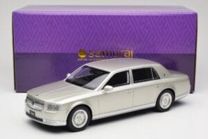 Toyota Century Silver Metallic Kyosho 1:18 KSR18036S Pressofusione — immagine 6 di 6