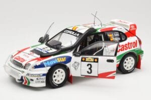 Toyota Corolla WRC #3 C. Sainz / L. Moya Safari Rally 1999 AUTOart 1:18 89982 Pressofusione — immagine 2 di 8