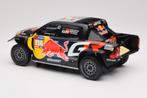 Toyota GR DKR Hilux Evo #216 S. Quintero / D. Zenz Rally Dakar 2024 IXO 1:18 18RMC238B Pressofusione — immagine 5 di 6