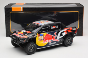 Toyota GR DKR Hilux Evo #216 S. Quintero / D. Zenz Rally Dakar 2024 IXO 1:18 18RMC238B Pressofusione — immagine 6 di 6