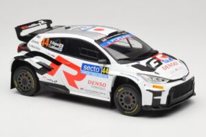 Toyota GR Yaris Rally2 #44 H. Kogure Rally Finland 2024 IXO 1:18 18RMC212B Pressofusione — immagine 4 di 6
