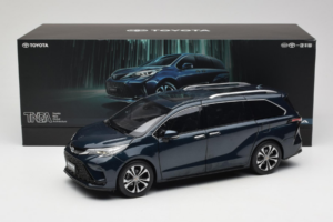 Toyota Granvia Blu Scuro OEM 1:18 FCL22GR803 Pressofusione — immagine 8 di 8