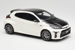 Toyota GRMN Yaris Rally Package Bianco Otto 1:18 OT1071 Resina — immagine 4 di 6