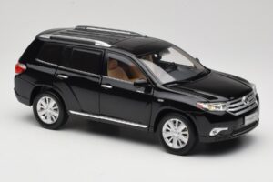 Toyota Highlander XU40 Nero Paudi Model 1:18 2043612-B1 Pressofusione — immagine 6 di 8