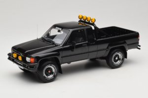 Toyota Hilux N60 SR5 Pickup Nero Otto 1:18 OT481B Resina