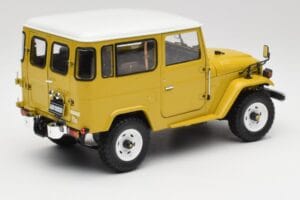 Toyota Land Cruiser FJ40 Giallo Senape Kyosho 1:18 08971Y Pressofusione — immagine 3 di 8