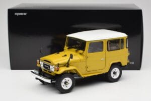 Toyota Land Cruiser FJ40 Giallo Senape Kyosho 1:18 08971Y Pressofusione — immagine 8 di 8