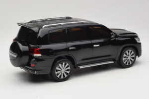 Toyota Land Cruiser LC200 Nero Kengfai 1:18 KF024-13 Pressofusione — immagine 3 di 8