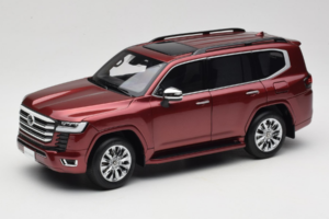 Toyota Land Cruiser LC300 ZX Rosso LCD 1:18 LCD18013-ZX-RE Pressofusione
