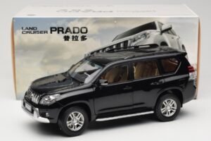 Toyota Land Cruiser Prado J150 Nero Paudi Model 1:18 623132-BK Pressofusione — immagine 8 di 8