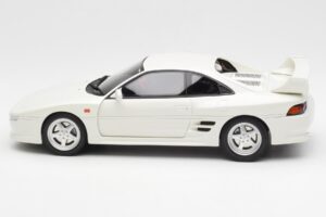 Toyota MR2 W20 TRD 2000GT Super Bianco Otto 1:18 OT749 Resina — immagine 3 di 6
