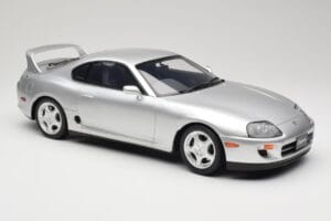 Toyota Supra A80 Argento Kyosho 1:12 KSR12006S Resina — immagine 4 di 6