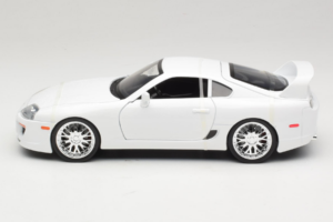 Toyota Supra Mk4 Bianco Fast & Furious Jada 1:18 97509 Pressofusione — immagine 3 di 6