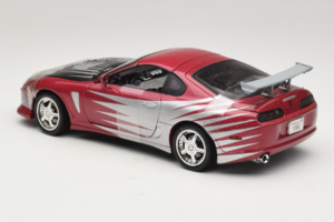 Toyota Supra A80 Fast & Furious Viola Argento ERTL 1:18 33708 Pressofusione — immagine 5 di 6