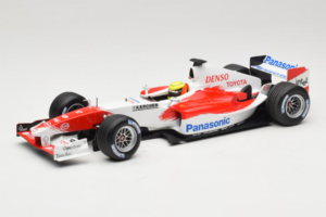 Toyota TF105 #17 R. Schumacher Panasonic Toyota Racing Showcar 2005 Minichamps 1:18 100050087 Pressofusione