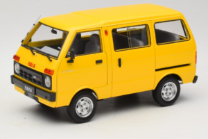Toyota TJ110 Tianjin Huali Giallo OEM 1:18 TOYOTA014 Pressofusione