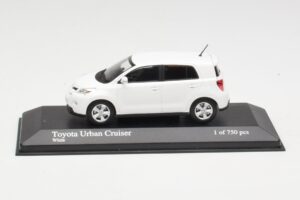 Toyota Urban Cruiser Bianco Minichamps 1:43 400166960 Pressofusione
