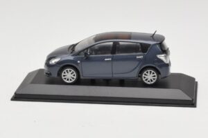Toyota Verso Grey Metallic Minichamps 1:43 TOYOTA011 Pressofusione