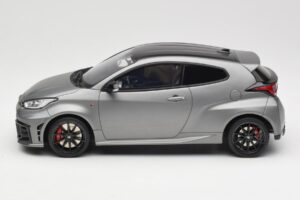 Toyota GR Yaris XP210 Precious Metal Otto 1:18 OT1127 Resina — immagine 3 di 6